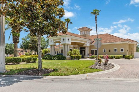 Condominio en venta en Kissimmee, Florida, 2 dormitorios, 85.75 m2 № 2108341 - foto 26