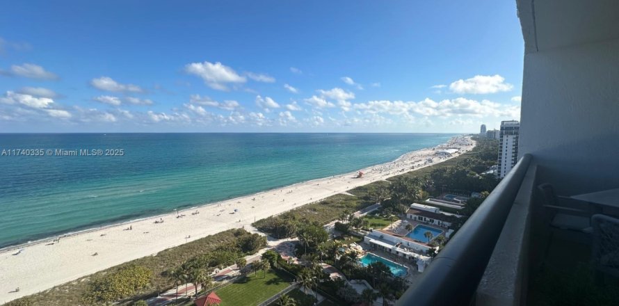 Condo à Miami Beach, Floride, 2 chambres № 1488471