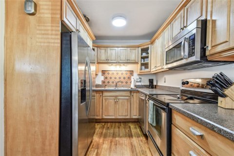 Villa ou maison à vendre à Belleair, Floride: 2 chambres, 120.87 m2 № 1723101 - photo 9