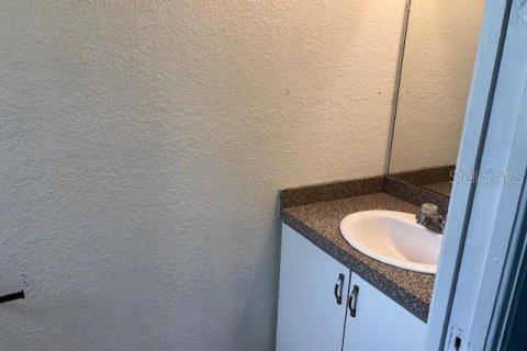 Casa en alquiler en Port Charlotte, Florida, 3 dormitorios, 91.42 m2 № 1908889 - foto 8