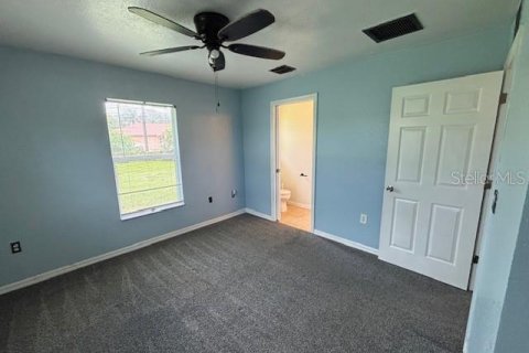 Casa en alquiler en Port Charlotte, Florida, 3 dormitorios, 91.42 m2 № 1908889 - foto 11