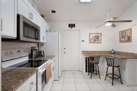 Casa en venta en Clermont, Florida, 4 dormitorios, 164.07 m2 № 1917783 - foto 5