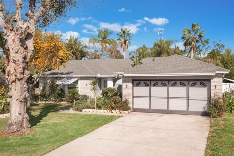 Casa en venta en Clermont, Florida, 4 dormitorios, 164.07 m2 № 1917783 - foto 1