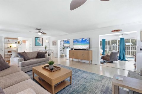 Casa en venta en Sarasota, Florida, 2 dormitorios, 177.26 m2 № 2151203 - foto 10