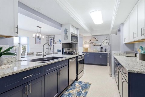 Casa en venta en Sarasota, Florida, 2 dormitorios, 177.26 m2 № 2151203 - foto 13