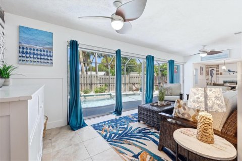 Casa en venta en Sarasota, Florida, 2 dormitorios, 177.26 m2 № 2151203 - foto 24