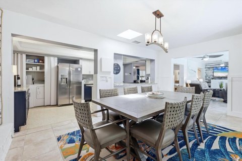 Casa en venta en Sarasota, Florida, 2 dormitorios, 177.26 m2 № 2151203 - foto 17
