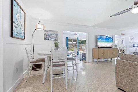 Casa en venta en Sarasota, Florida, 2 dormitorios, 177.26 m2 № 2151203 - foto 11