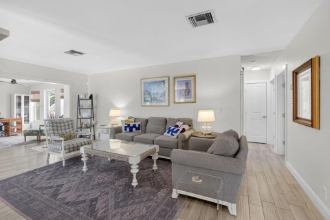 Casa en venta en Delray Beach, Florida, 3 dormitorios, 159.23 m2 № 2382779 - foto 29