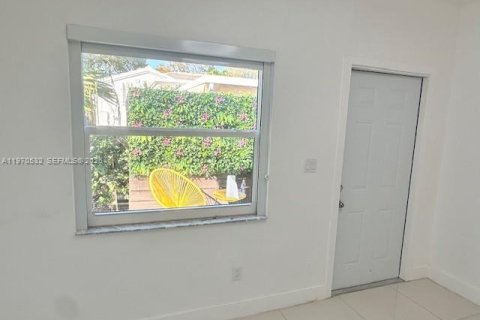 Apartamento en alquiler en Hollywood, Florida, 1 dormitorio, 41.81 m2 № 2031288 - foto 10