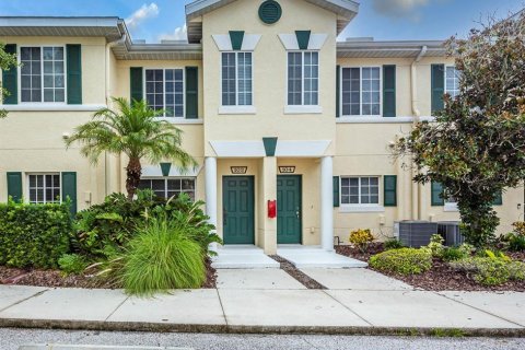 Adosado en alquiler en Bradenton, Florida, 2 dormitorios, 132.76 m2 № 1914035 - foto 1