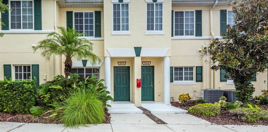 Adosado en Bradenton, Florida 2 dormitorios, 132.76 m2 № 1914035