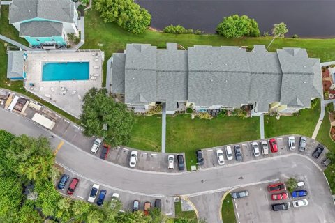 Condo in Palm Harbor, Florida, 2 bedrooms  № 1866587 - photo 26
