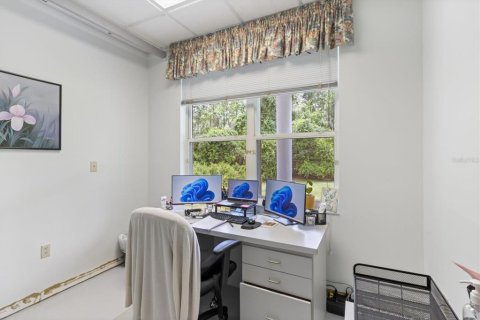 Propiedad comercial en venta en Crystal River, Florida, 705.69 m2 № 1283477 - foto 23
