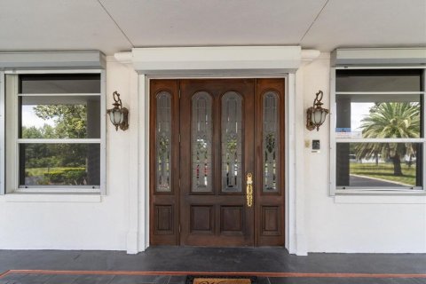 Propiedad comercial en venta en Crystal River, Florida, 705.69 m2 № 1283477 - foto 14