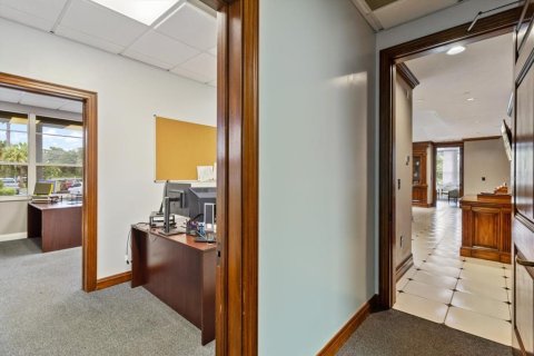 Propiedad comercial en venta en Crystal River, Florida, 705.69 m2 № 1283477 - foto 30