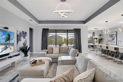 Casa en venta en Lakewood Ranch, Florida, 4 dormitorios, 253.16 m2 № 2121610 - foto 13