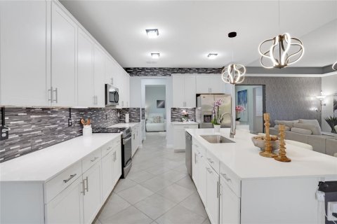 Casa en venta en Lakewood Ranch, Florida, 4 dormitorios, 253.16 m2 № 2121610 - foto 20