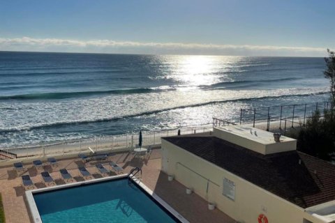 Condominio en alquiler en South Palm Beach, Florida, 1 dormitorio, 72.93 m2 № 1049993 - foto 1