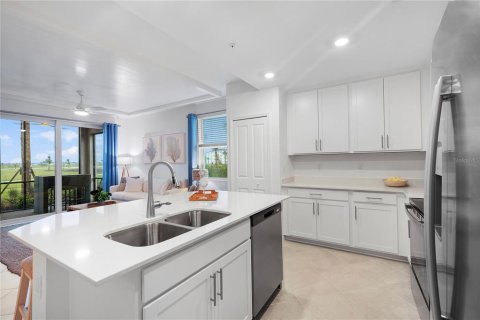 Condominio en venta en Venice, Florida, 2 dormitorios, 120.87 m2 № 2092344 - foto 15