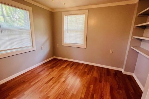House in Intercession City, Florida 3 bedrooms, 76.92 sq.m. № 2225109 - photo 10