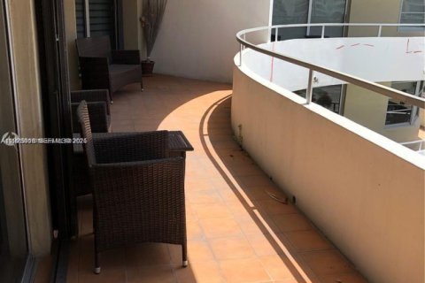 Condominio en venta en Miami Beach, Florida, 2 dormitorios, 98.85 m2 № 1983514 - foto 5