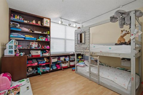 Condominio en venta en Davie, Florida, 2 dormitorios, 91.04 m2 № 1994693 - foto 14