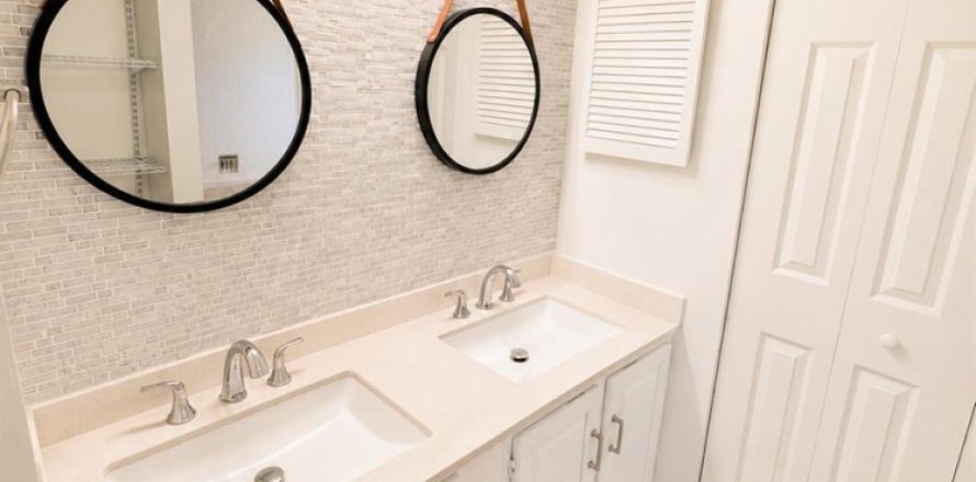 Condo in Wellington, Florida, 2 bedrooms № 2246095
