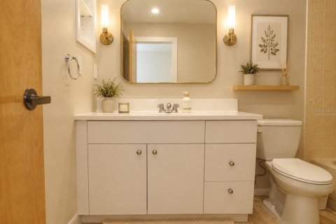 Villa ou maison à vendre à Palm Harbor, Floride: 2 chambres, 134.24 m2 № 2210556 - photo 9