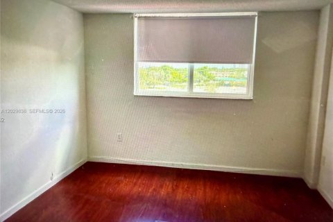 Купить кондоминиум в Майами, Флорида 1 спальня, 65.96м2, № 2154494 - фото 9