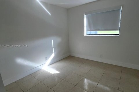 Touwnhouse à vendre à Sunrise, Floride: 3 chambres, 107.21 m2 № 2085801 - photo 16