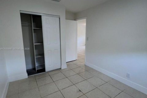 Touwnhouse à vendre à Sunrise, Floride: 3 chambres, 107.21 m2 № 2085801 - photo 5