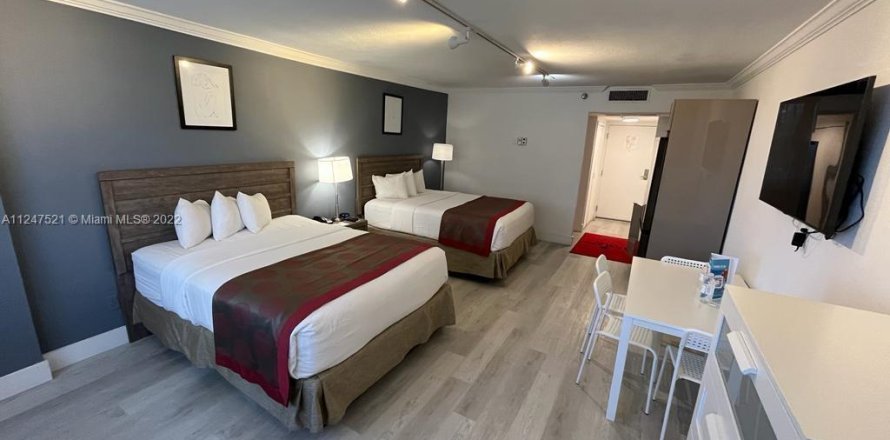 Estudio en el Condominio en Sunny Isles Beach, Florida № 1985168