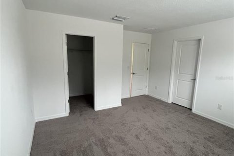Townhouse in Wesley Chapel, Florida 3 bedrooms, 127.55 sq.m. № 1810028 - photo 22