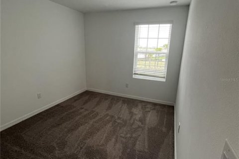 Townhouse in Wesley Chapel, Florida 3 bedrooms, 127.55 sq.m. № 1810028 - photo 15