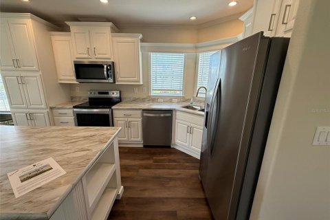 Apartamento en alquiler en Lake Suzy, Florida, 2 dormitorios, 145.67 m2 № 1782142 - foto 5