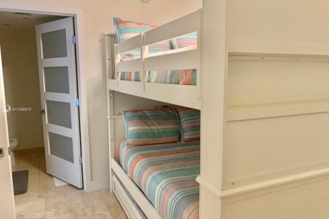 Снять в аренду кондоминиум в Халландейл-Бич, Флорида 3 спальни, 155.61м2, № 1958437 - фото 27