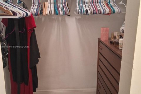 Condominio en venta en Sunrise, Florida, 2 dormitorios, 95.22 m2 № 1993883 - foto 17