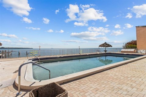 Condominio en venta en Saint Petersburg, Florida, 2 dormitorios, 102.19 m2 № 1602885 - foto 28