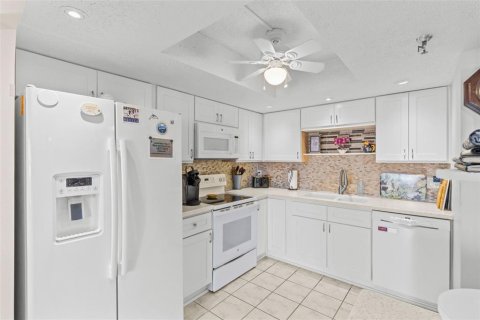 Condominio en venta en Saint Petersburg, Florida, 2 dormitorios, 102.19 m2 № 1602885 - foto 11