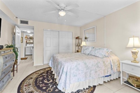Condominio en venta en Saint Petersburg, Florida, 2 dormitorios, 102.19 m2 № 1602885 - foto 20