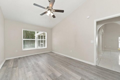 Villa ou maison à louer à Orlando, Floride: 3 chambres, 112.23 m2 № 2406586 - photo 10