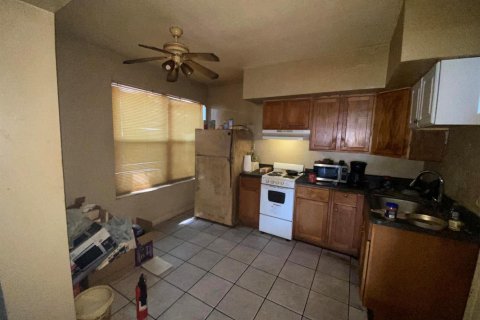 Immobilier commercial à vendre à Fort Lauderdale, Floride: 125.6 m2 № 2146544 - photo 20
