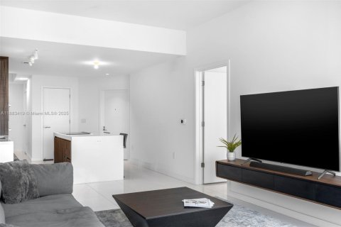 Купить кондоминиум в Майами, Флорида 2 спальни, 138.52м2, № 1929715 - фото 8