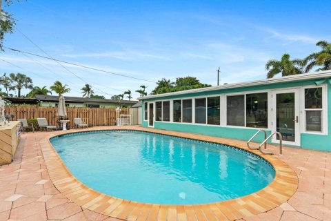 House in Wilton Manors, Florida 3 bedrooms, 180.6 sq.m. № 2182994 - photo 27
