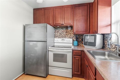 Condo in Bradenton, Florida, 2 bedrooms  № 1882909 - photo 19