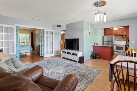 Condo in Bradenton, Florida, 2 bedrooms  № 1882909 - photo 7