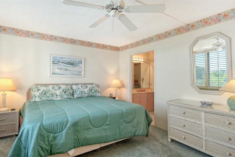 Condo in Longboat Key, Florida, 2 bedrooms  № 1917657 - photo 22