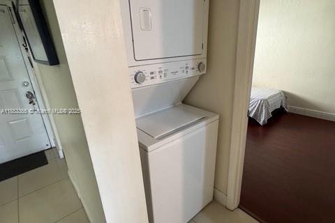 Condominio en venta en Coconut Creek, Florida, 2 dormitorios, 86.4 m2 № 1877732 - foto 5