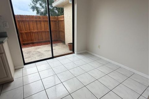 Townhouse in Orlando, Florida 2 bedrooms, 102.56 sq.m. № 2227200 - photo 6